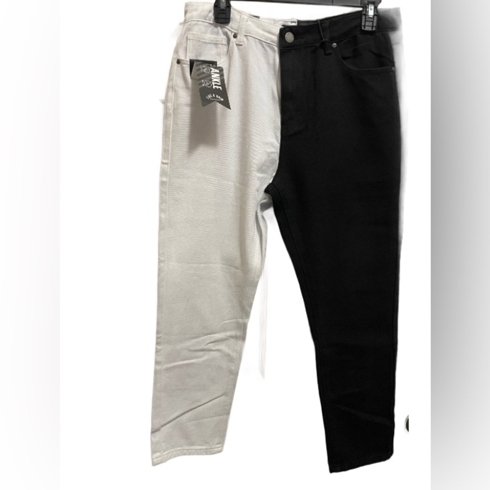 High Rise Black and White Jeans with Two-Tone Design